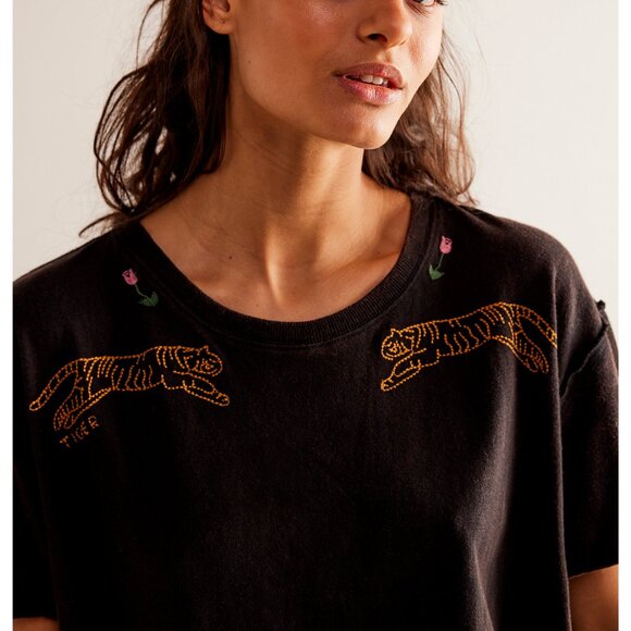 FREE PEOPLE We the Free Horsin Around Tee / Night Combo Tiger - Picture 2 of 4